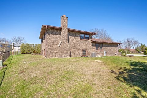 Tiny photo for 1631 Arbor Court, Darien, IL 60561 (MLS # 12589299)