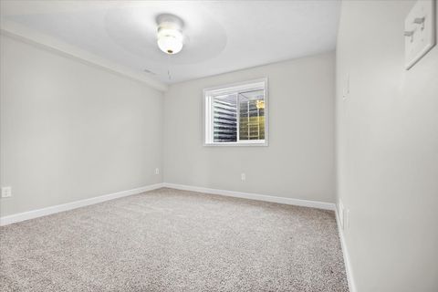 Tiny photo for 52 Winding Way, Bloomington, IL 61705 (MLS # 12499152)