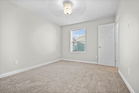 Tiny photo for 52 Winding Way, Bloomington, IL 61705 (MLS # 12499152)