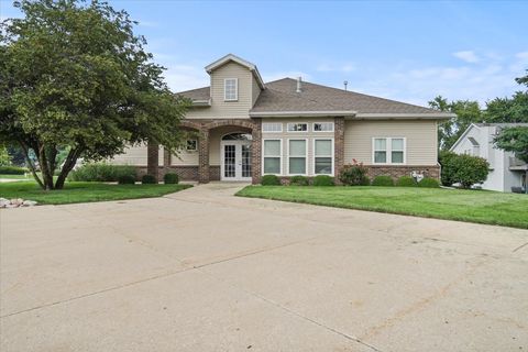 Tiny photo for 52 Winding Way, Bloomington, IL 61705 (MLS # 12499152)