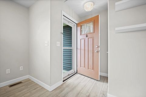 Tiny photo for 52 Winding Way, Bloomington, IL 61705 (MLS # 12499152)