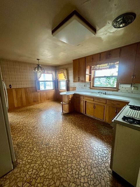 Tiny photo for 7000 W Henderson Street, Chicago, IL 60634 (MLS # 12543418)