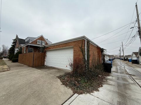 Tiny photo for 7000 W Henderson Street, Chicago, IL 60634 (MLS # 12543418)