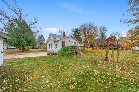 Tiny photo for 320 E Dekalb Street, Somonauk, IL 60552 (MLS # 12521895)