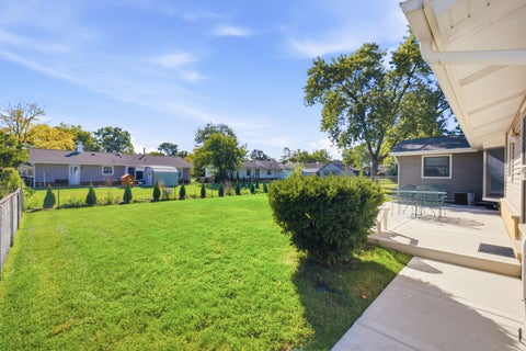 Tiny photo for 45 Avon Road, Elk Grove Village, IL 60007 (MLS # 12779774)