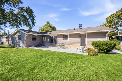 Tiny photo for 45 Avon Road, Elk Grove Village, IL 60007 (MLS # 12779774)
