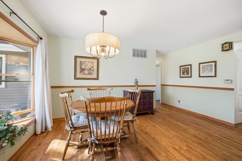 Tiny photo for 45 Avon Road, Elk Grove Village, IL 60007 (MLS # 12779774)