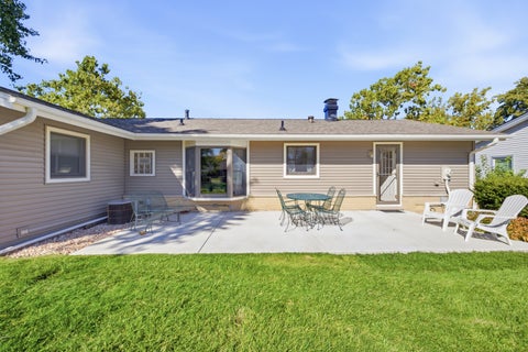 Tiny photo for 45 Avon Road, Elk Grove Village, IL 60007 (MLS # 12779774)