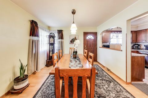 Tiny photo for 401 N Wood Dale Road, Wood Dale, IL 60191 (MLS # 12501588)