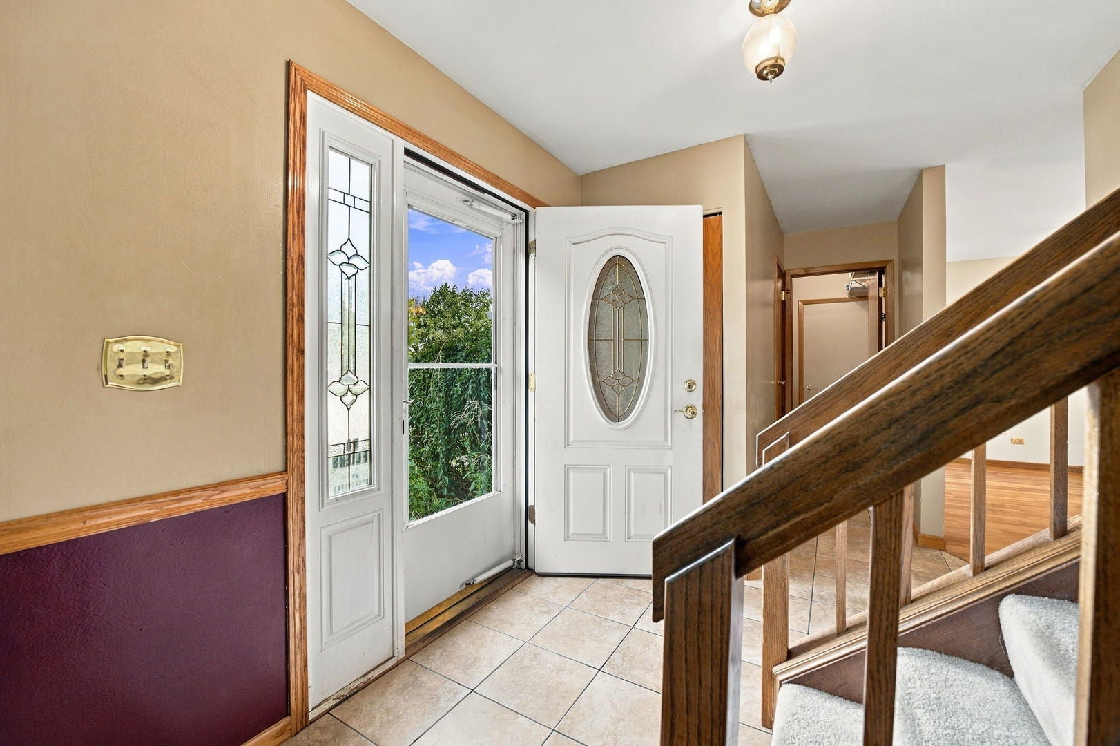 3S171 Lakeview Court