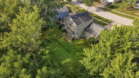 Tiny photo for 3S171 Lakeview Court, Warrenville, IL 60555 (MLS # 12759287)