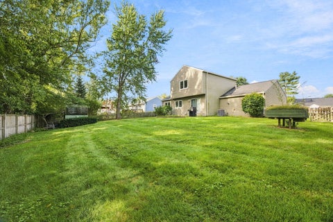 Tiny photo for 3S171 Lakeview Court, Warrenville, IL 60555 (MLS # 12759287)
