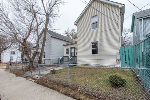Tiny photo for 205 S Park Avenue, Waukegan, IL 60085 (MLS # 12575251)