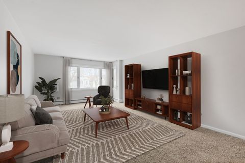 Tiny photo for 2033 Sherman Avenue #306, Evanston, IL 60201 (MLS # 12600920)