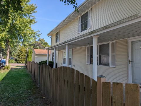 Tiny photo for 142 E Lincoln Highway #C, Waterman, IL 60556 (MLS # 12465017)