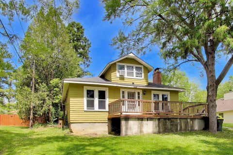 Tiny photo for 330 Park Avenue, Cary, IL 60013 (MLS # 12705197)