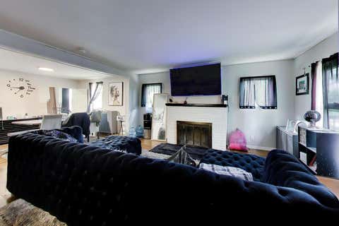 Tiny photo for 330 Park Avenue, Cary, IL 60013 (MLS # 12705197)