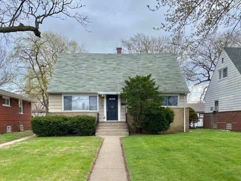 Photo of 351 Clyde Avenue, Calumet City, IL 60409 (MLS # 12477296)