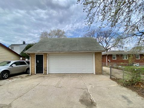 Tiny photo for 351 Clyde Avenue, Calumet City, IL 60409 (MLS # 12477296)