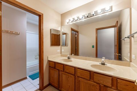 Tiny photo for 441 Wright Drive, Lake In The Hills, IL 60156 (MLS # 12486436)