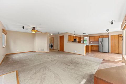 Tiny photo for 441 Wright Drive, Lake In The Hills, IL 60156 (MLS # 12486436)