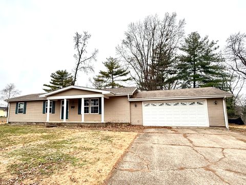 1311 Whisper Way Benton IL 62812