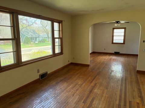 Tiny photo for 605 Webster Street, Oregon, IL 61061 (MLS # 12623251)