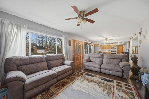 Tiny photo for 810 N Cherry Street, Addison, IL 60101 (MLS # 12576754)