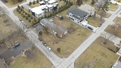 Tiny photo for 810 N Cherry Street, Addison, IL 60101 (MLS # 12576754)