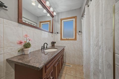 Tiny photo for 810 N Cherry Street, Addison, IL 60101 (MLS # 12576754)