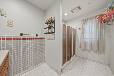 Tiny photo for 810 N Cherry Street, Addison, IL 60101 (MLS # 12576754)