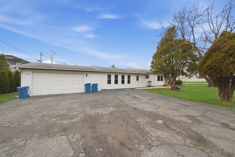 Tiny photo for 810 N Cherry Street, Addison, IL 60101 (MLS # 12576754)