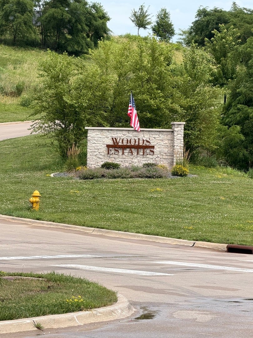 Lot 9 Woods Estates of Riverdale