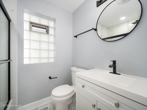 Tiny photo for 7554 S Perry Avenue, Chicago, IL 60620 (MLS # 12496576)