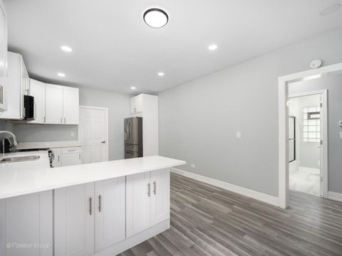 Tiny photo for 7554 S Perry Avenue, Chicago, IL 60620 (MLS # 12496576)