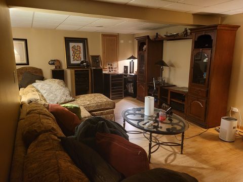 Tiny photo for 18324 Pond View Court, Tinley Park, IL 60477 (MLS # 12390606)