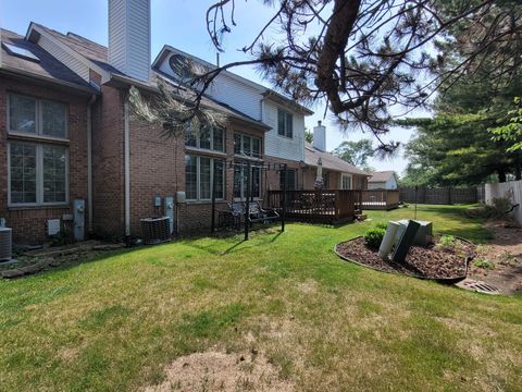 Tiny photo for 18324 Pond View Court, Tinley Park, IL 60477 (MLS # 12390606)