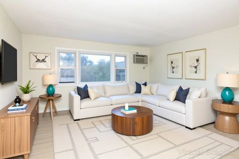 Tiny photo for 6708 W 107th Street #3C, Chicago Ridge, IL 60415 (MLS # 12580513)