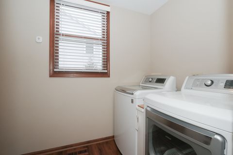 Tiny photo for 1437 Willow Tree Drive, Crystal Lake, IL 60014 (MLS # 12583041)