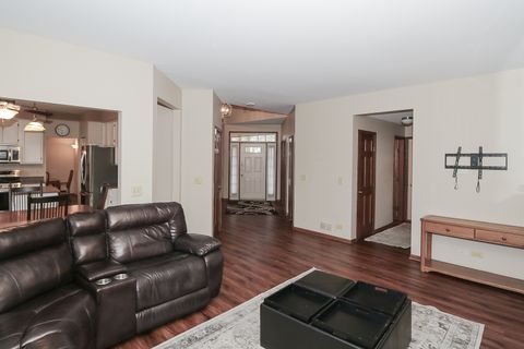 Tiny photo for 1437 Willow Tree Drive, Crystal Lake, IL 60014 (MLS # 12583041)