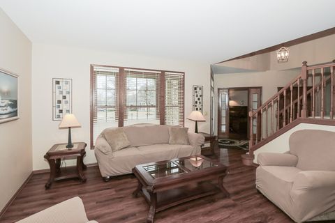 Tiny photo for 1437 Willow Tree Drive, Crystal Lake, IL 60014 (MLS # 12583041)