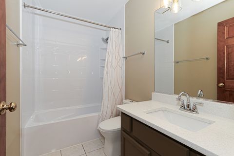 Tiny photo for 1437 Willow Tree Drive, Crystal Lake, IL 60014 (MLS # 12583041)