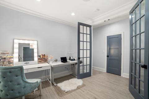 Tiny photo for 2254 W Roscoe Street #1, Chicago, IL 60618 (MLS # 12707196)