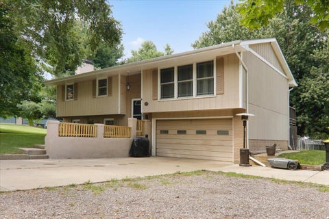 Photo of 18864 Pioneer Street, Bloomington, IL 61705 (MLS # 12726229)
