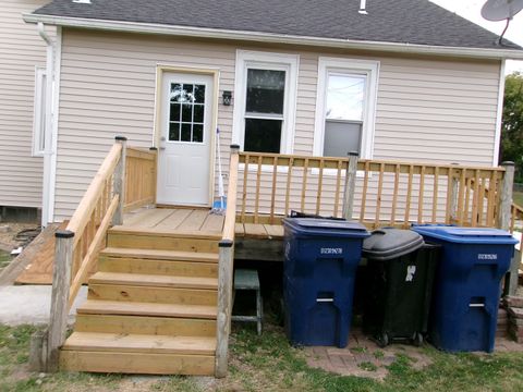 Tiny photo for 316 7th Street, Lasalle, IL 61301 (MLS # 12486558)