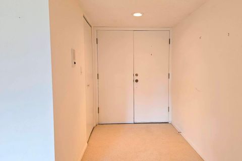 Tiny photo for 650 Whitney Court #108, Gurnee, IL 60031 (MLS # 12515874)