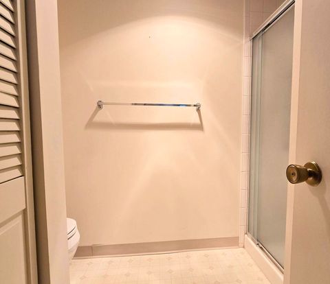 Tiny photo for 650 Whitney Court #108, Gurnee, IL 60031 (MLS # 12515874)