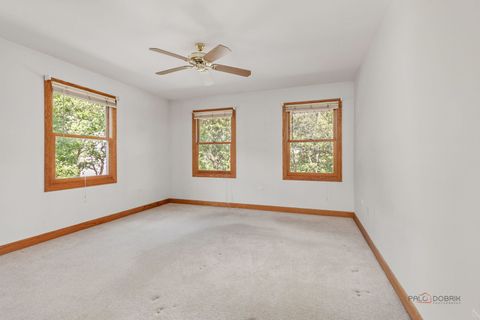 Tiny photo for 28232 N Gilmer Road, Mundelein, IL 60060 (MLS # 12453640)