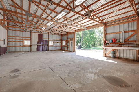 Tiny photo for 28232 N Gilmer Road, Mundelein, IL 60060 (MLS # 12453640)
