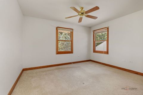 Tiny photo for 28232 N Gilmer Road, Mundelein, IL 60060 (MLS # 12453640)